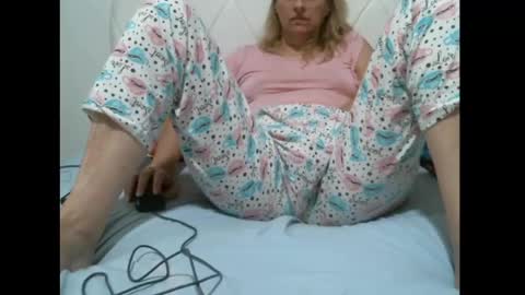 sarasexx33 online show from 01-21-25, 05:27