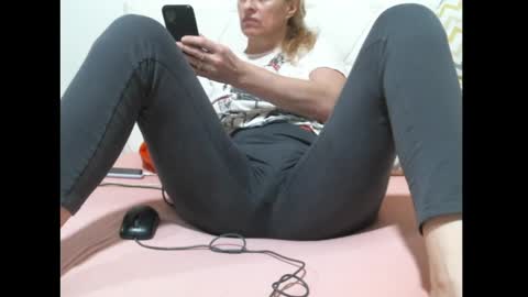 sarasexx33 online show from 02-17-25, 04:20