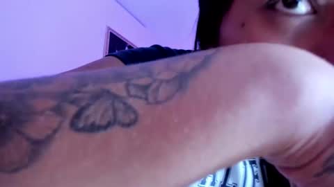 Snapshot of sarastonesx chatting on 09-12-25, 07:19 sarastonesx online show from 09-12-25, 07:19