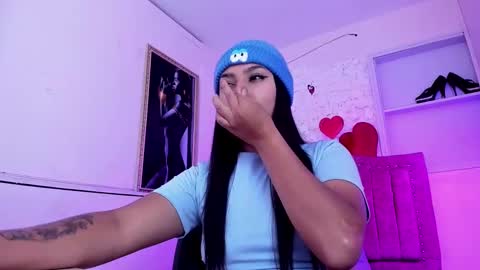 Snapshot of sarastonesx chatting on 09-26-25, 03:43 sarastonesx online show from 09-26-25, 03:43