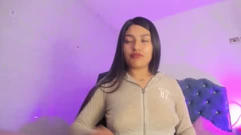 sarastonesx online show from 01-06-26, 07:56