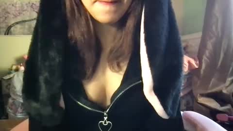 saraxcxo online show from 10-05-25, 01:53