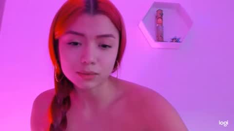 Saray  online show from 01-22-25, 11:10