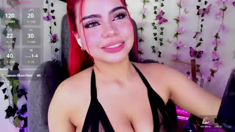 Snapshot of saray__jones chatting on 05-27-26, 05:10 saray__jones online show from 05-27-26, 05:10
