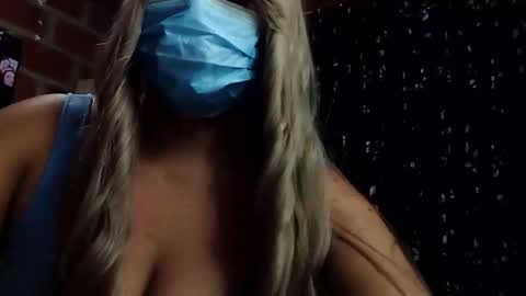 saray_mixx online show from 10-25-25, 03:36