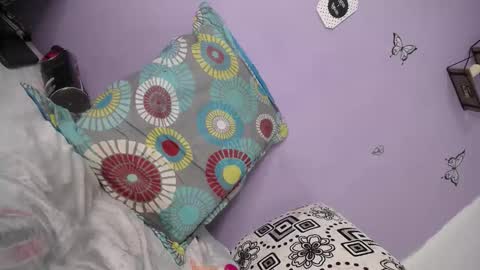 Snapshot of saraykalath chatting on 02-05-25, 09:40 sara online show from 02-05-25, 09:40