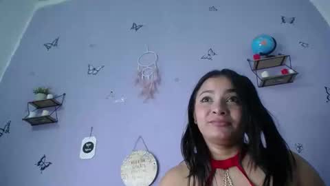 Snapshot of saraykalath chatting on 03-06-25, 09:09 sara online show from 03-06-25, 09:09