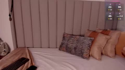 Snapshot of saraymonroe chatting on 02-25-25, 03:16  Saray  online show from 02-25-25, 03:16