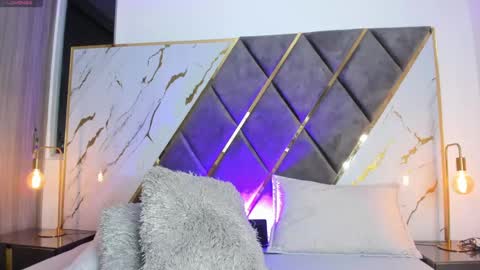 Saray Lopez online show from 04-28-26, 02:27