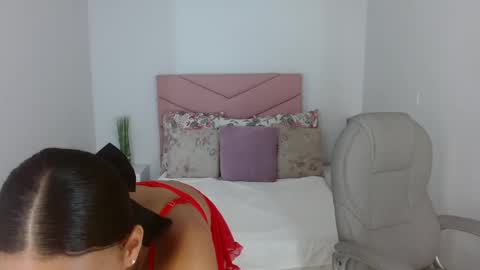 Saray Vega online show from 09-22-25, 07:27