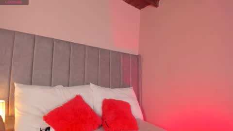 Sara Garcia online show from 11-20-25, 04:45