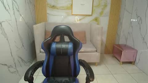 Sara  online show from 04-27-26, 07:56