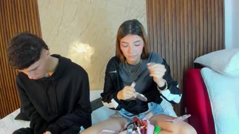  SARIYA Y ALEXIS  online show from 02-18-26, 11:28