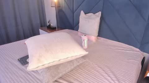 Sara  online show from 12-12-24, 09:40