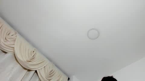 Snapshot of sarita_loven chatting on 12-18-25, 05:02 sarita online show from 12-18-25, 05:02