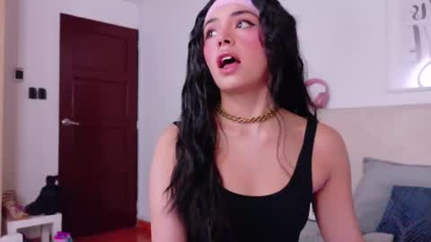 Sara online show from 12-21-25, 08:38