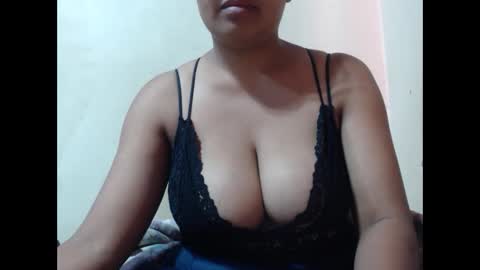 Snapshot of saronette chatting on 10-02-25, 06:31 saronette online show from 10-02-25, 06:31