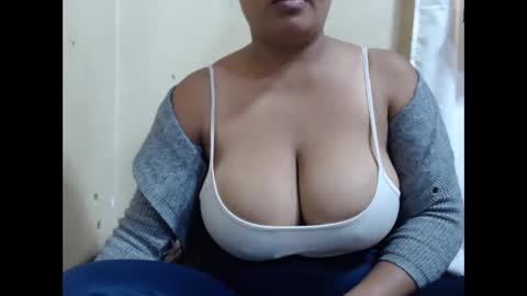 saronette online show from 05-11-26, 05:57