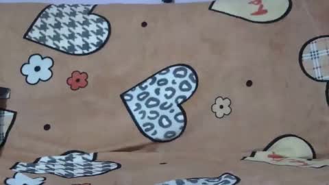 Snapshot of sarraella chatting on 11-01-25, 08:05 Sarra online show from 11-01-25, 08:05