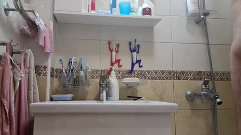 Eldak23 online show from 12-31-24, 09:53