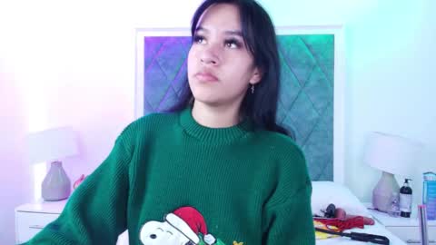 Snapshot of sasha_blazer chatting on 11-08-25, 07:34 Sasha online show from 11-08-25, 07:34