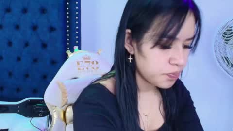 Snapshot of sasha_blazer chatting on 12-14-25, 03:01 Sasha online show from 12-14-25, 03:01