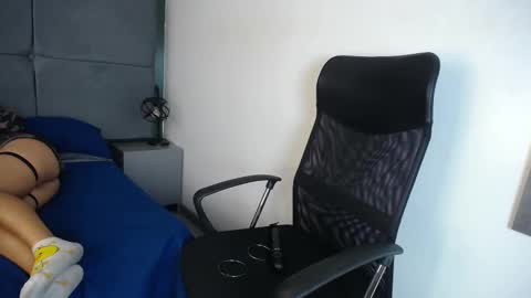 Sasha Brattz online show from 03-11-25, 04:18