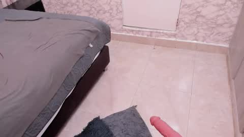 Snapshot of sasha_brownie_ chatting on 11-24-25, 07:57 Sasha online show from 11-24-25, 07:57