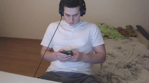 Snapshot of sasha_calvin chatting on 11-09-25, 11:25 sasha_calvin online show from 11-09-25, 11:25