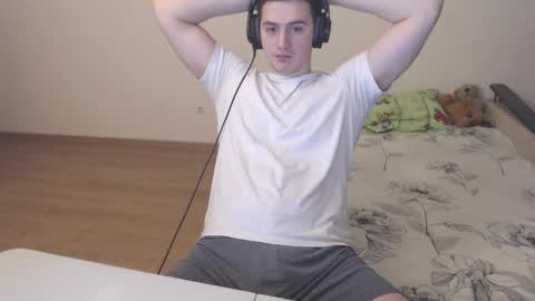 Snapshot of sasha_calvin chatting on 12-01-25, 04:45 sasha_calvin online show from 12-01-25, 04:45