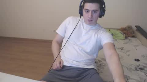 Snapshot of sasha_calvin chatting on 12-18-25, 04:46 sasha_calvin online show from 12-18-25, 04:46