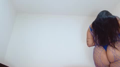 Snapshot of sasha_creamy chatting on 02-12-25, 09:54 Sasha Creamy online show from 02-12-25, 09:54