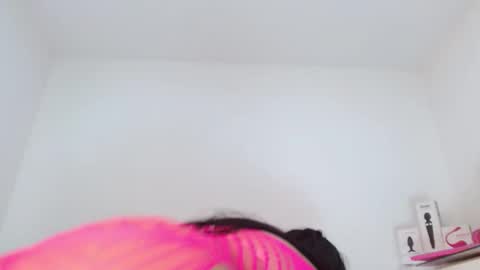 Snapshot of sasha_creamy chatting on 02-17-25, 04:20 Sasha Creamy online show from 02-17-25, 04:20