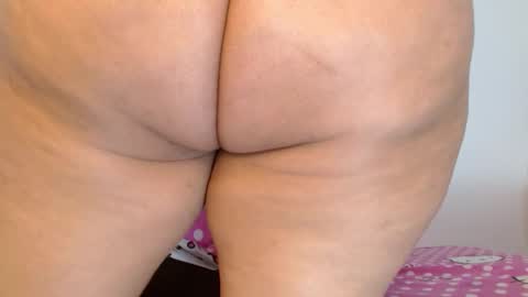 Snapshot of sasha_creamy chatting on 02-21-25, 05:13 Sasha Creamy online show from 02-21-25, 05:13