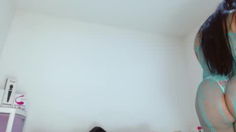 Snapshot of sasha_creamy chatting on 09-16-25, 02:12 Sasha Creamy online show from 09-16-25, 02:12