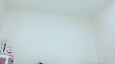 Snapshot of sasha_creamy chatting on 10-04-25, 05:49 Sasha Creamy online show from 10-04-25, 05:49