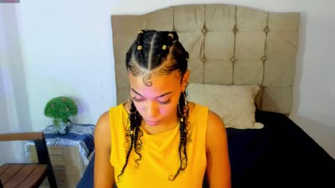 emy online show from 02-10-25, 12:19