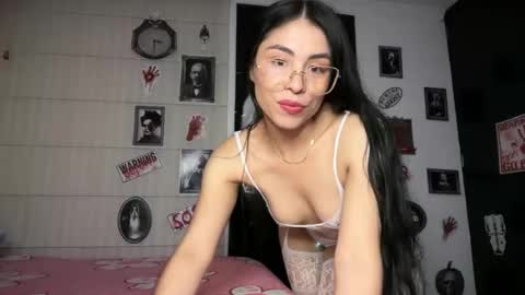 sasha_jonne online show from 10-29-25, 02:58
