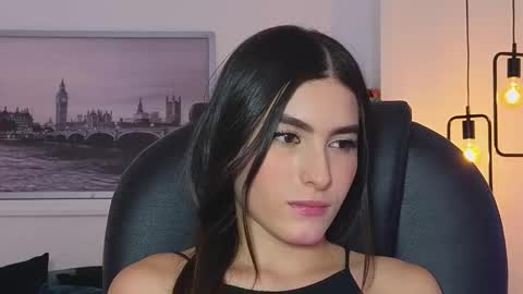 Snapshot of sasha_kendrick chatting on 01-14-25, 01:47 Sasha online show from 01-14-25, 01:47