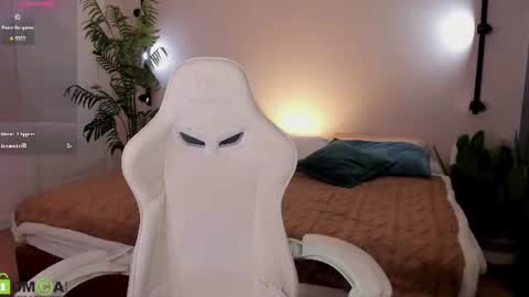 Sasha online show from 06-14-26, 09:33