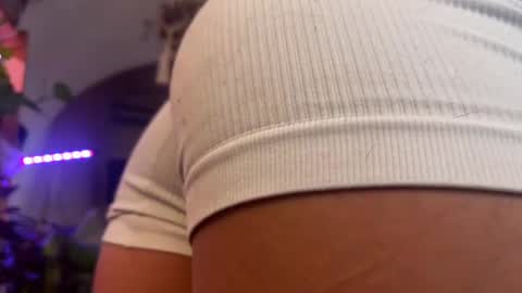 Alexandra Sasha in short online show from 02-09-25, 10:09