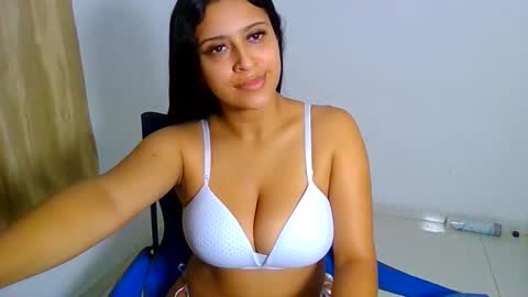 Camila online show from 12-16-25, 09:25