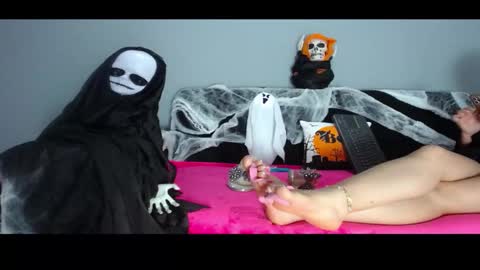 sasha start online show from 10-17-25, 02:37