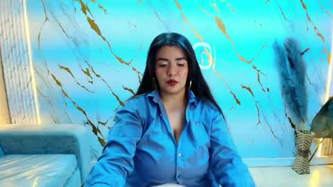 Snapshot of sasha_tf chatting on 05-10-26, 12:43 Sasha online show from 05-10-26, 12:43