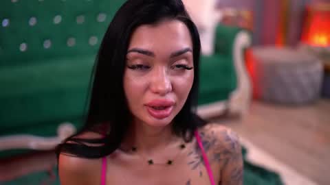 Dennise online show from 02-14-25, 11:53