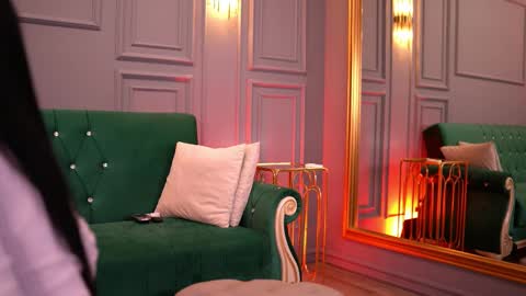 Dennise online show from 03-02-25, 06:40