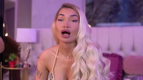 Dennise online show from 09-16-25, 06:20