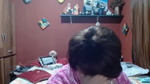 S A S H A R O S E online show from 02-12-26, 12:11