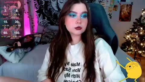 Snapshot of sashasoyyyy chatting on 01-13-25, 03:01 Sashasoy online show from 01-13-25, 03:01