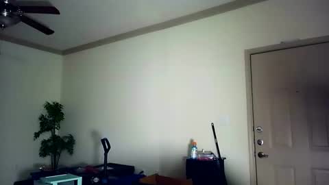 Snapshot of sashastrokes chatting on 12-04-25, 12:42 MISTRESS STROKES online show from 12-04-25, 12:42